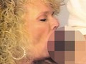 海外ブロンドお婆ちゃんにノーコンドーム激本番45連発！！ 六十路・五十路中心の強烈ファック絶頂オーガズム8時間2枚組　サンプル画像08